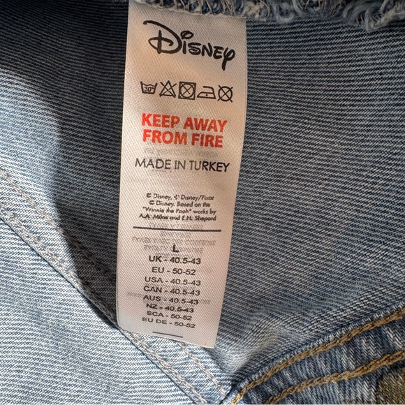 Disney x boohooMAN Denim MICKEY MOUSE Jacket - Picture 13 of 13
